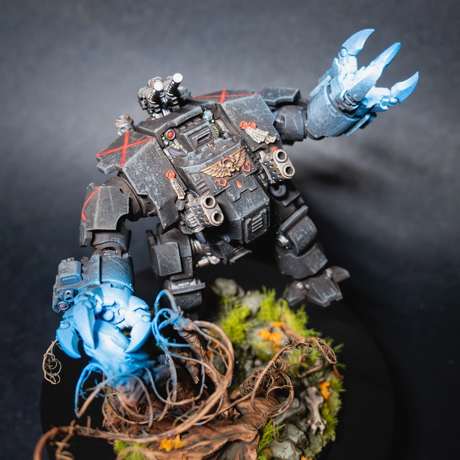 Warhammer 40k: Blood Angels Redemptor Dreadnought